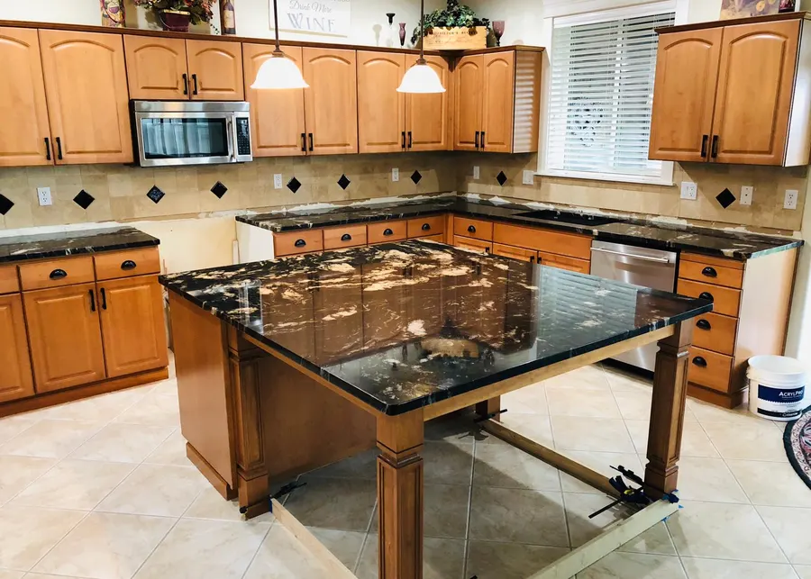 Kitchen countertops by Top Granite. A Top Granite project