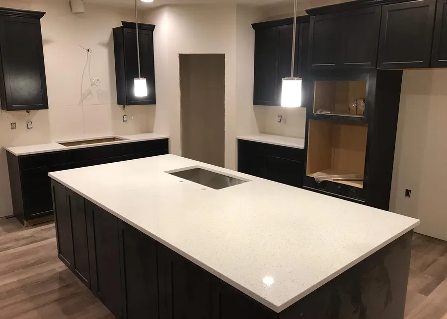 Kitchen countertops by Top Granite. A Top Granite project
