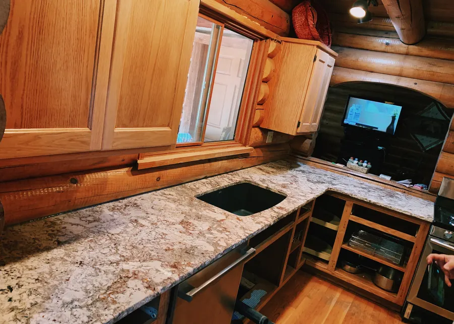 Kitchen countertops by Top Granite. A Top Granite project