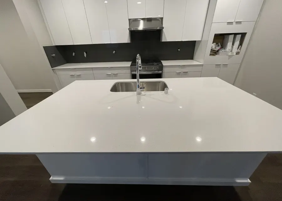 Kitchen countertops by Top Granite. A Top Granite project