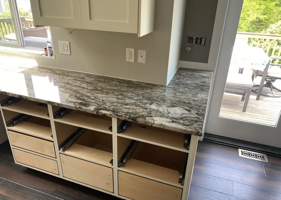 Kitchen countertops by Top Granite. A Top Granite project
