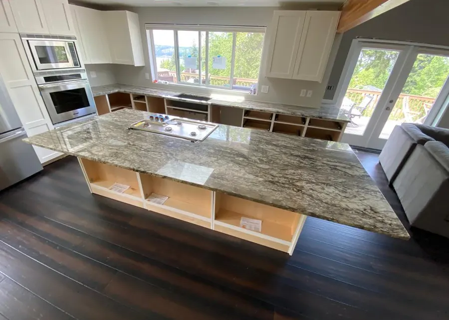 Kitchen countertops by Top Granite. A Top Granite project