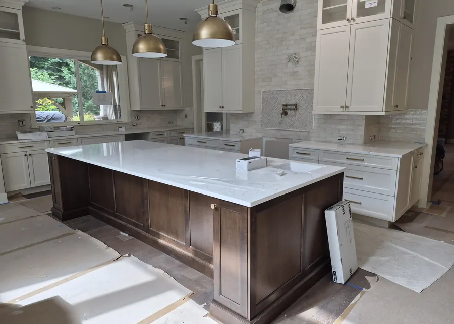 Kitchen countertops by Top Granite. A Top Granite project