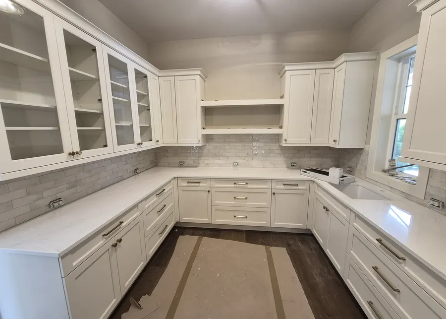 Kitchen countertops by Top Granite. A Top Granite project