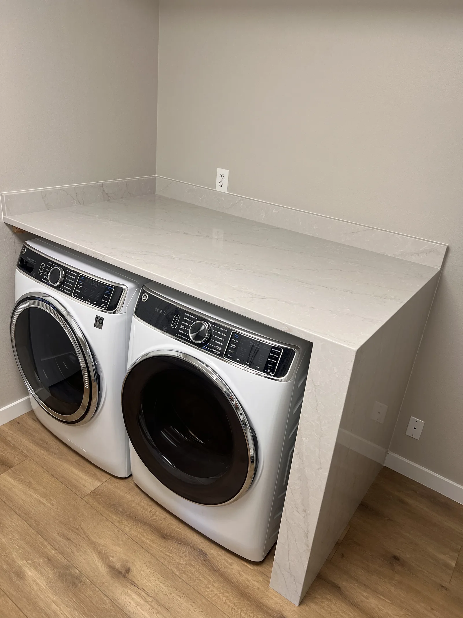 Laundry room counter over the washer and dryer, a Top Granite remnant project