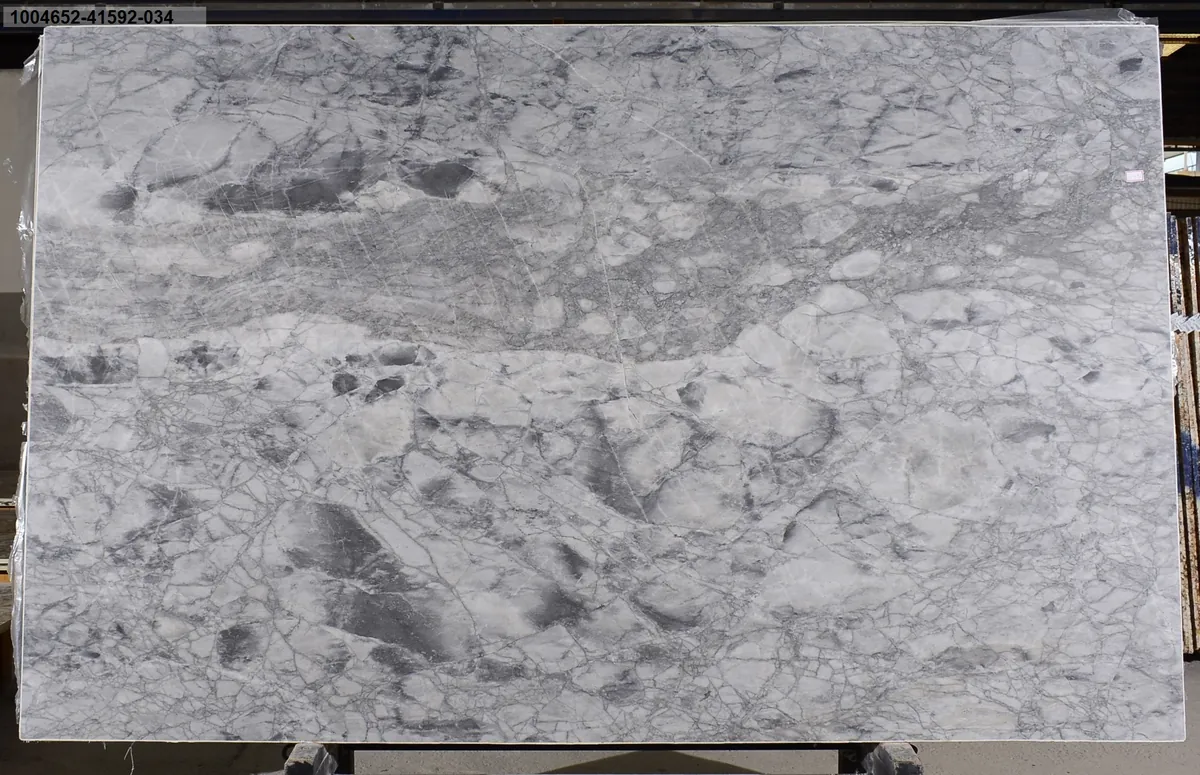 Lunar 3cm Polished slab at Easy Stones Seattle